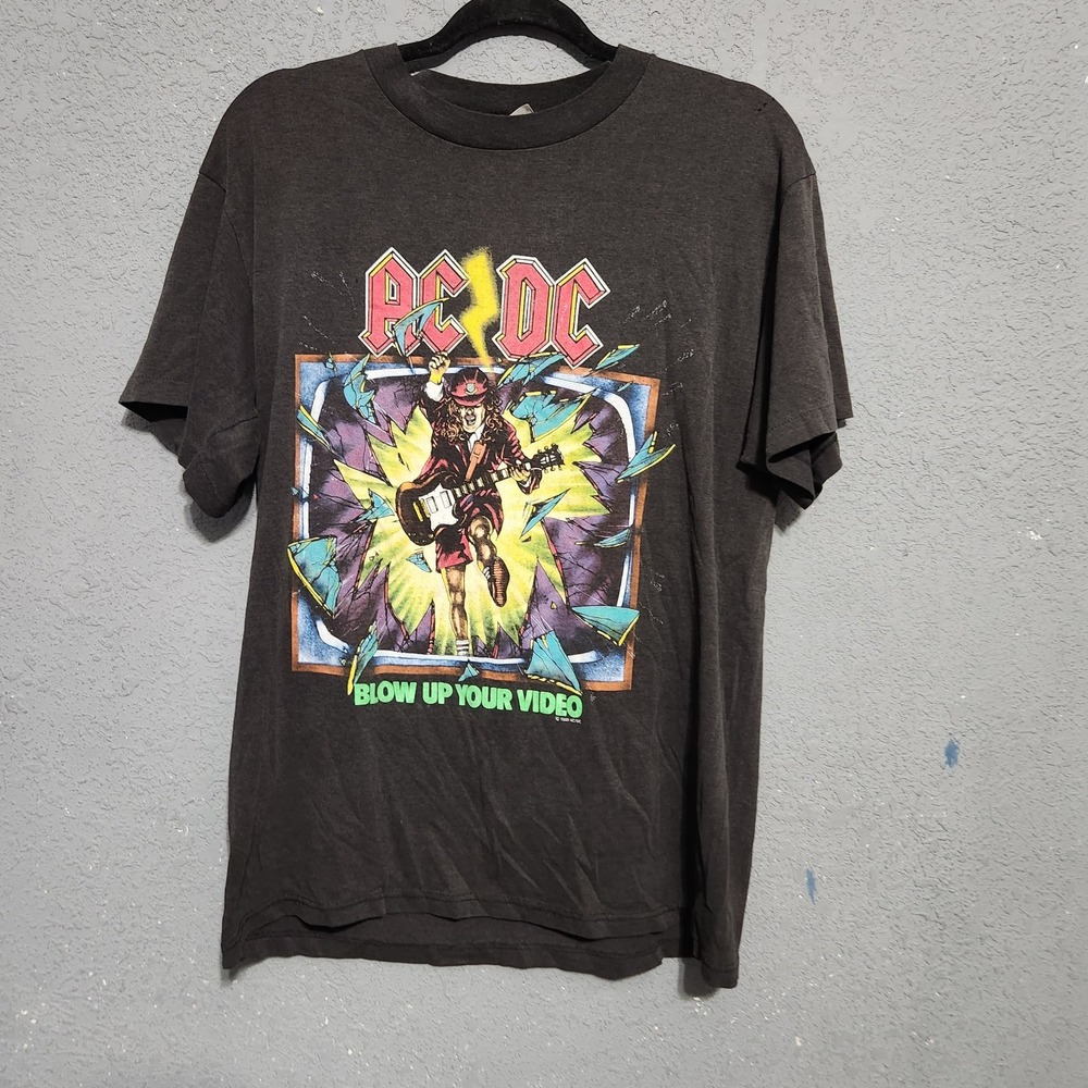 Vintage 1988 Acdc Blow Up Your Video World Tour Size Xl Thrased Dry Rot Tested.